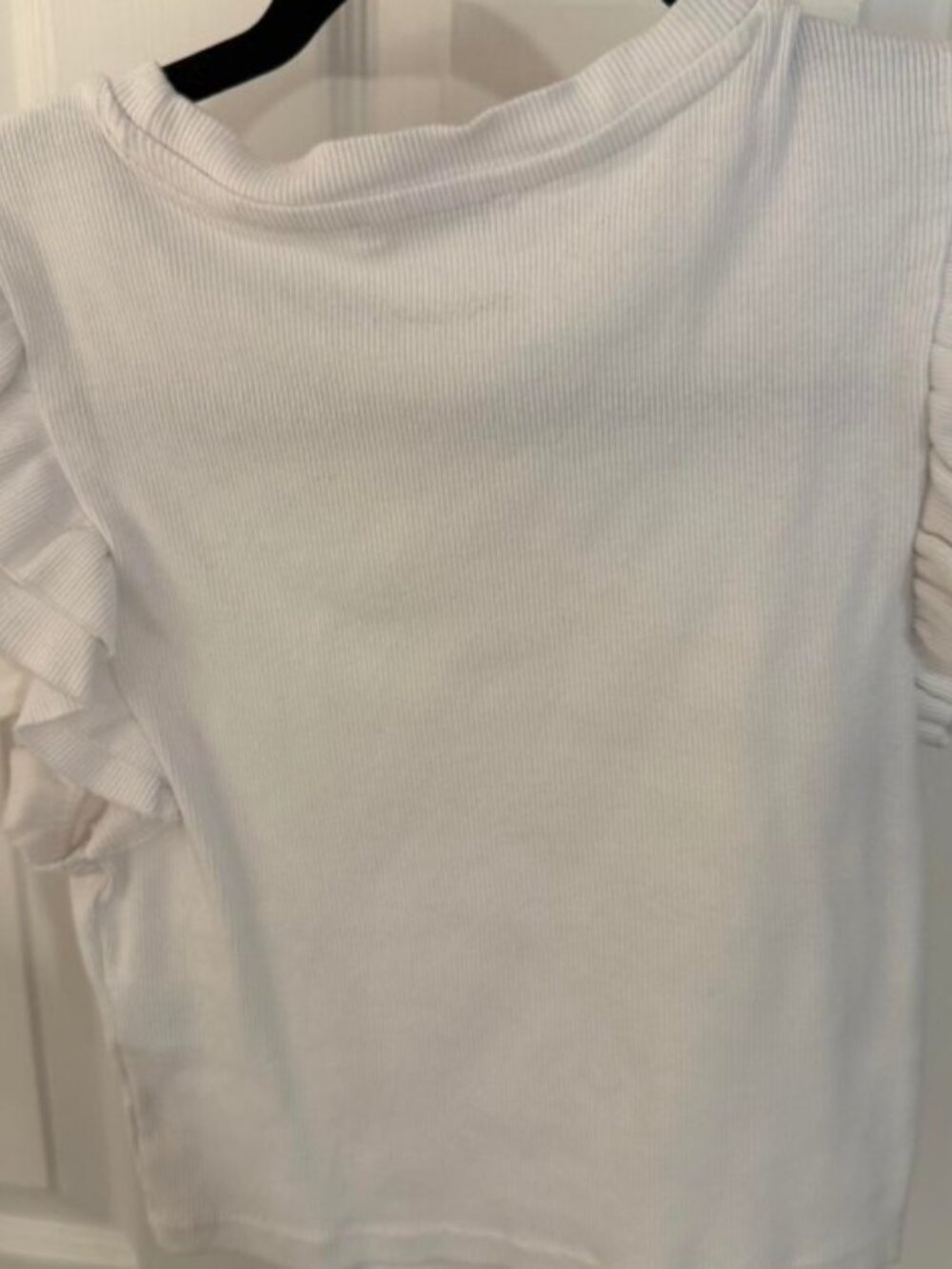Zara Ruffle Top β Size M π - Picture 2 of 3